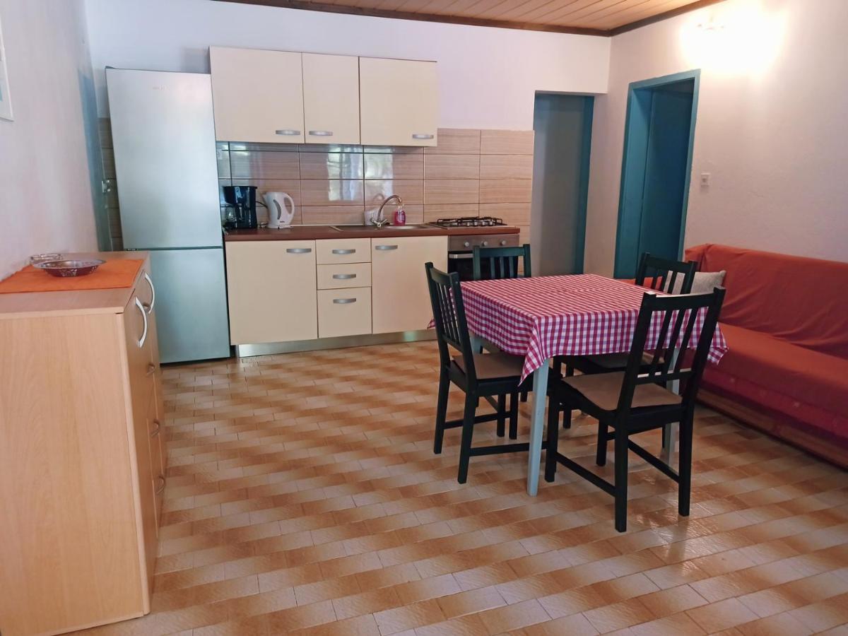 Apartments Sonija Gdinj Extérieur photo
