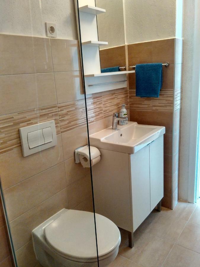 Apartments Sonija Gdinj Extérieur photo
